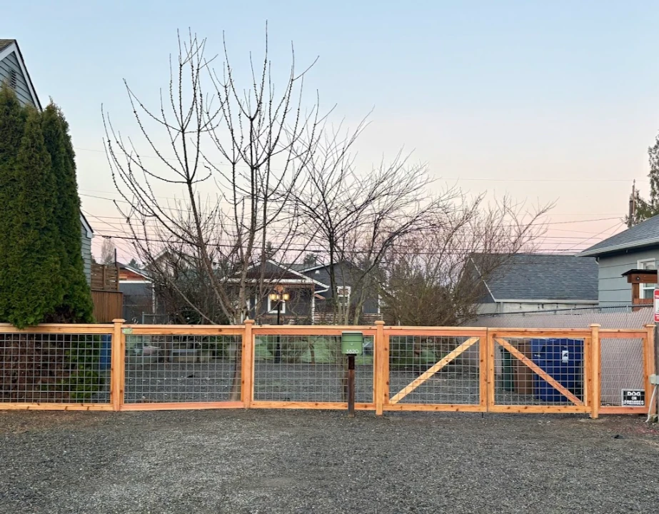 chain link fence installation services